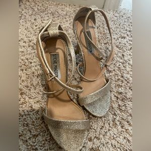 Steve madden gold glitter heels